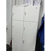 Lukollinen lokerikko 8 ovea (90 x 180)