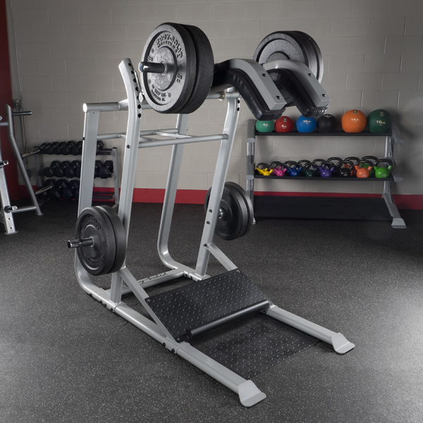 Vipuvarsi Hack-kyykky Body-Solid Pro Club Line 2