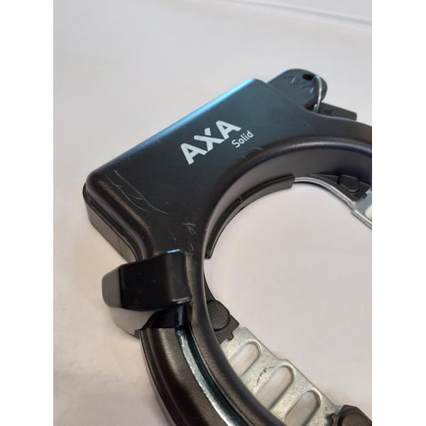**OUTLET** Runkolukko AXA Solid