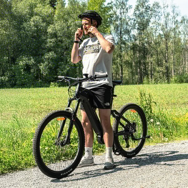 FitNord Ranger 700FS Sähkömaastopyörä G2, musta