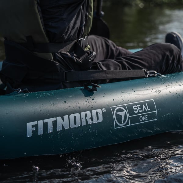 FitNord Seal One ilmatäytteinen kajakki, tummanvihreä (1-istuttava) 2025