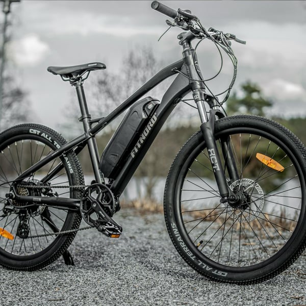 FitNord Ranger Jr Sähkömaastopyörä, musta (360Wh tehoakku)