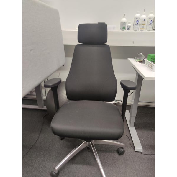 Toimistotuoli (Futra)