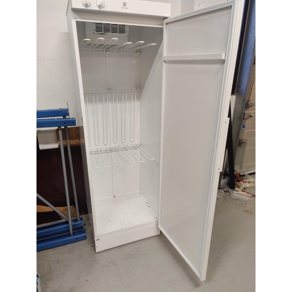 Electrolux kuivauskaappi DC3500TWR