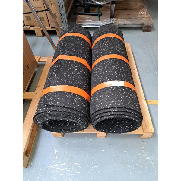 **OUTLET** FitNord Kumimatto 8 mm (10 metrin rulla)