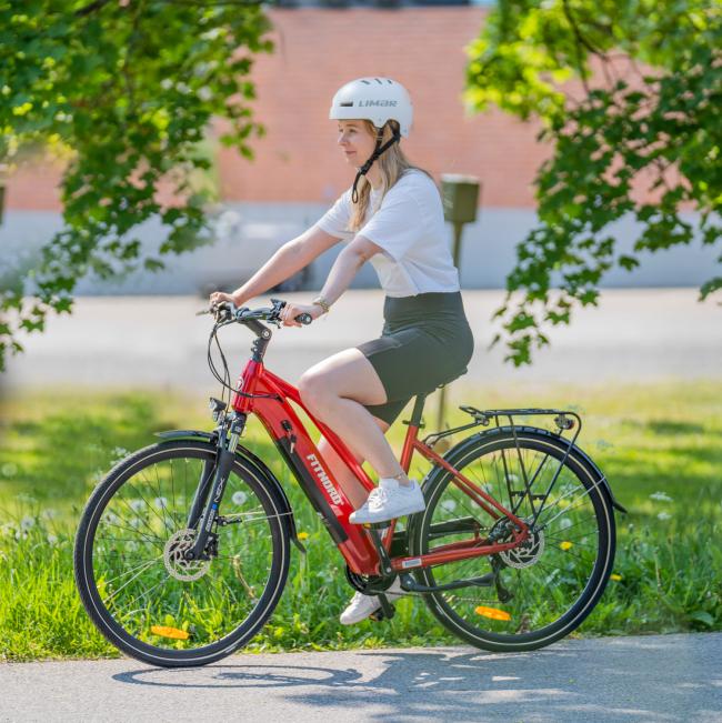 FitNord Ava 300 Sähköpyörä, punainen (720Wh tehoakku) + VUODEN LISÄTAKUU