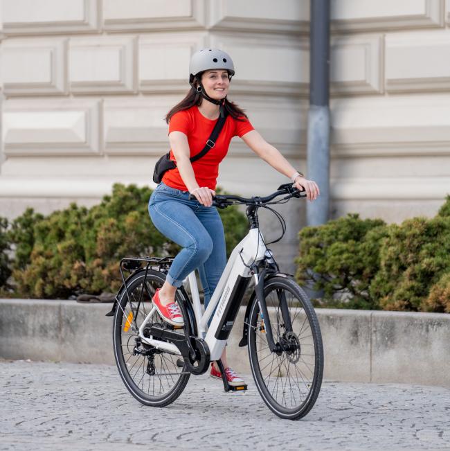 FitNord Ava 300 Sähköpyörä 2023, valkoinen (720 Wh tehoakku)