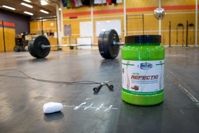 Dominus Nutrition VEGE REFECTIO™ palautusjuomajauhe, suklaa, 1,17kg